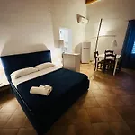 Cartari Apartment